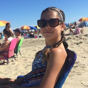 Meet your Posher, Norah